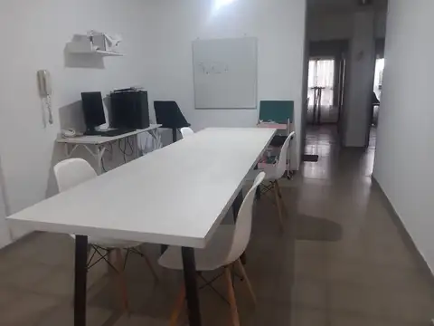 DEPARTAMENTO ALBERDI 3 DORMITORIOS , ESCRITORIO