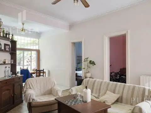 Depto Tipo Casa en Venta 40 años