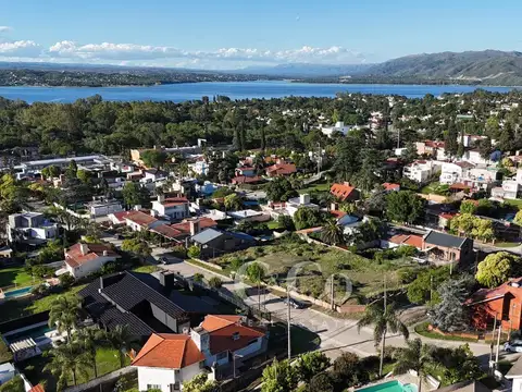 Terreno en Venta en Costa Azul, USD 135.000