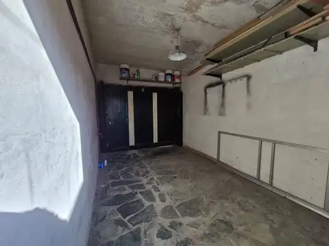 Depto Tipo Casa en Venta de 5 ambientes