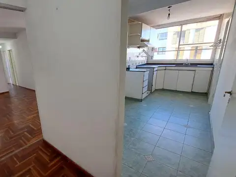 Departamento en Alquiler de 4 ambientes