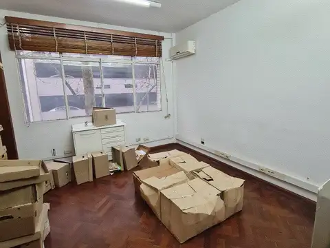 Oficina en Venta en Congreso, USD 180.000