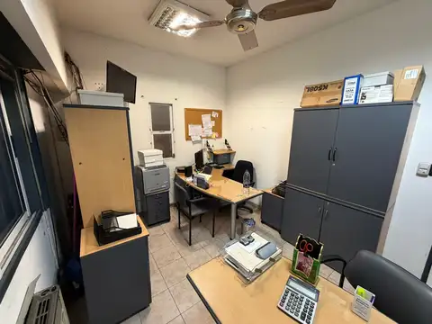 Alquiler Galpón doble lote Parque avellaneda 500m2