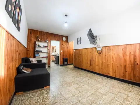 Casa en Venta en Barrio Industrial, USD 40.000