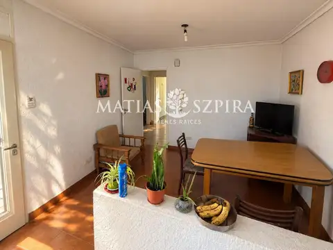 Casa 3 ambientes con 1 baño