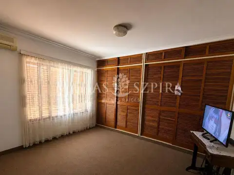Casa en Venta en Villa Sarmiento, USD 119.900
