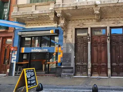 PH 2 AMBIENTES CON PATIO OPORTUNIDAD PARA RECICLAR EN EL CORAZÓN DE SAN TELMO – IDEAL INVERSORES Y F
