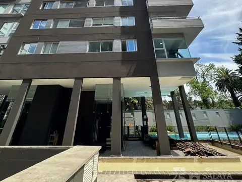 Avenida Libertador al 100