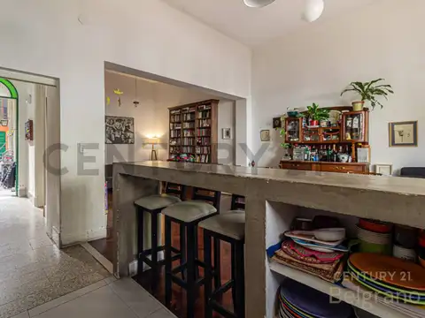 Departamento 5 ambientes con 2 baños