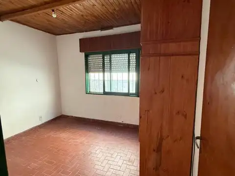 Depto Tipo Casa en Alquiler en José León Suárez, $ 650.000