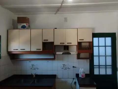 Depto Tipo Casa en Alquiler de 3 ambientes