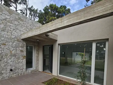 Casa en Venta en Pinamar, USD 297.000