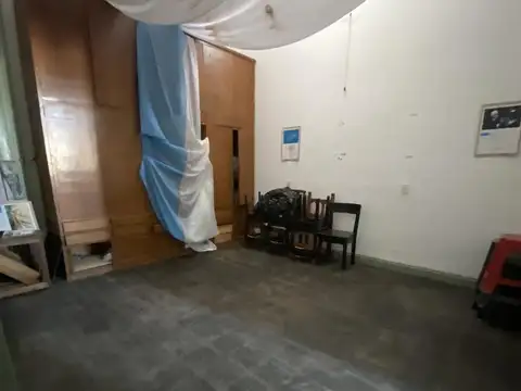 Depto Tipo Casa en Venta 70 años