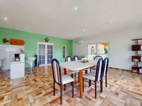 CASA EN VENTA EN LA PLATA 3 DORMITORIOS