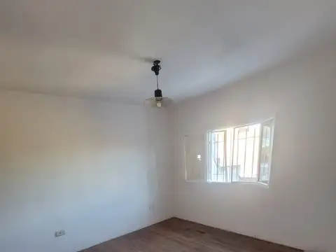 Alquiler de Ph en excelente estado y buena ubicación San Isidro