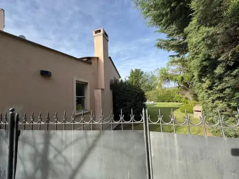 Casa en Venta al Oeste