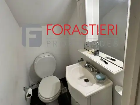 Depto Tipo Casa en Venta en Olivos, USD 195.000