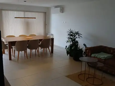 SE VENDE HERMOSO DUPLEX EN TERRAZAS DE MANANTIALES
