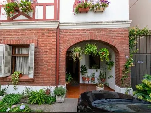Venta  Casa Villa Urquiza lote  8,66 x 22 mts
