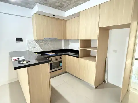 Departamento en Venta en Vicente Lopez Vias / Rio, USD 226.000