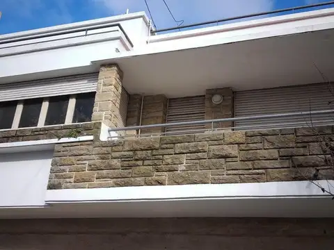 PH de 3 ambientes c/ dep de servicio - 9 de Julio 3200