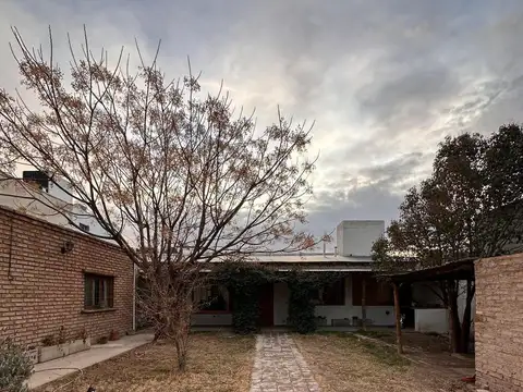 Casa en Venta en Cipolletti en el Barrio "Las Viñas"