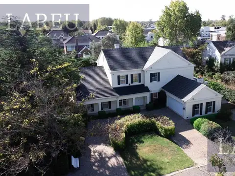 Casa en Venta de 4 dormitorios