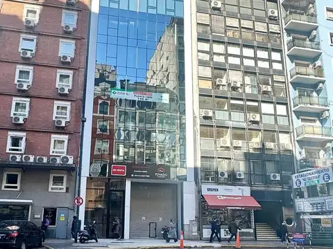 Alquiler de Oficina a estrenar en Retiro. Piso Alto