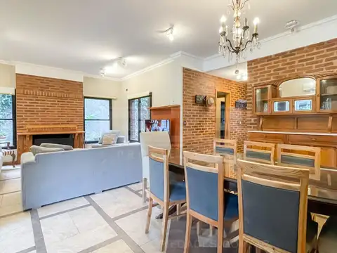 Casa en Alquiler en Santa Rita, USD 3.500