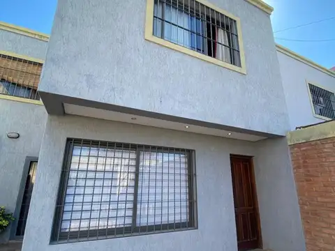 Calle Enologos 400