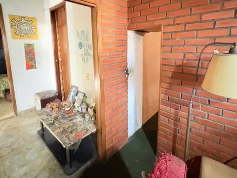 Depto Tipo Casa 4 ambientes con 2 baños