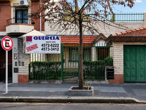 Casa 6 amb. Multifamiliar Muy Buena  BAJO DE PRECIO   ESCUCHO OFERTA TOMO MENOR VALOR O VEHÍCULO EN PARTE DE PAGO