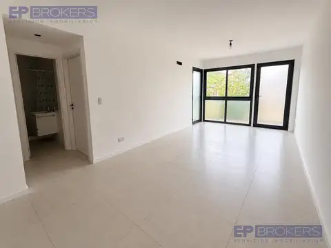 Departamento en Alquiler 2 ambientes con balcon y COCHERA en Vilanova