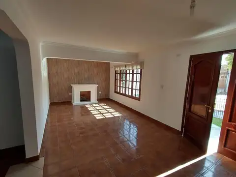 Casa en Alquiler de 5 dormitorios