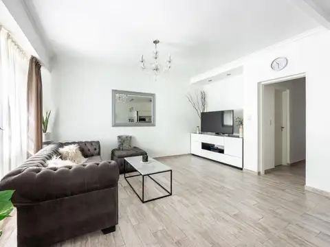 Depto Tipo Casa en Venta en Villa Ortuzar, USD 218.000
