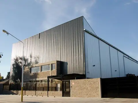 EXCELENTE GALPON APTO DEPOSITO NO Alimentos