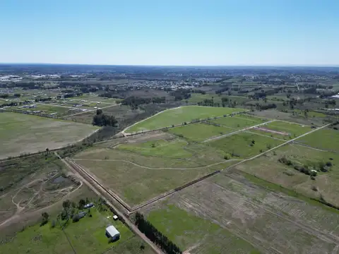 Fracción en VENTA | 501 y 161 J. Gorina