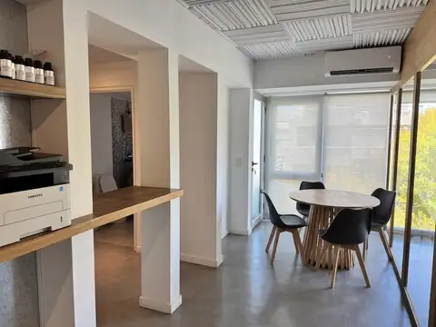 Oficina en Alquiler al Noroeste