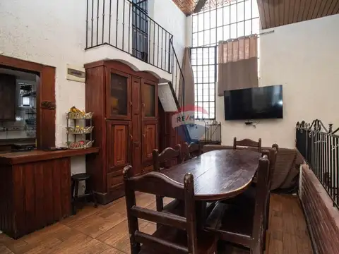 Depto Tipo Casa en Venta de 5 ambientes