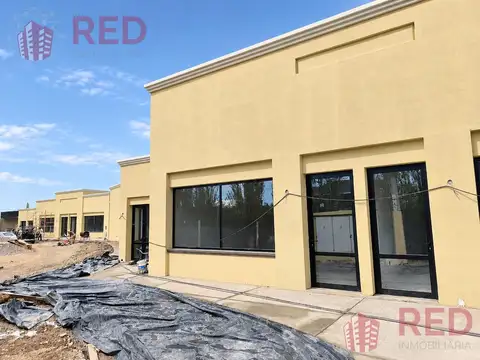 Vende Locales comerciales en Paseo de Compras Intercountry - Neuquén - Plottier