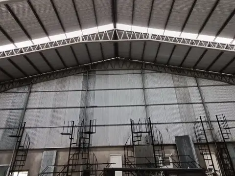 GALPON ALQUILER COMERCIAL SOBRE MARIO BRAVO