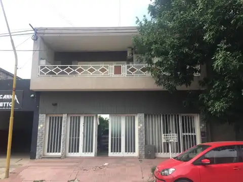 Lopez Y Planes 2700