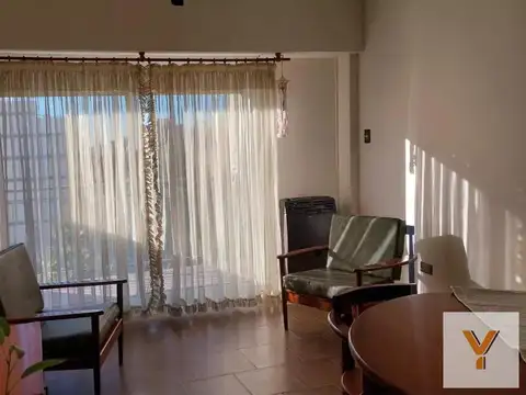 Departamento en venta - 2 Dormitorios 1 Baño - 83Mts2 - Monte Grande