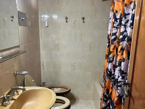 Casa en Venta en Villa Elisa, USD 150.000