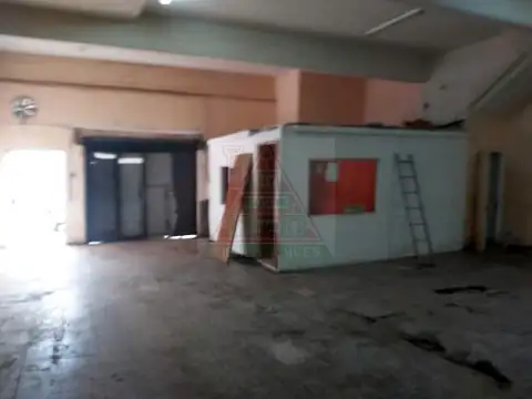 Teniente General Lonardi 2100