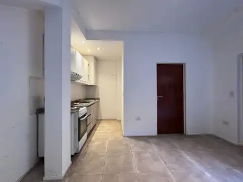 Depto Tipo Casa 2 ambientes con 1 baño