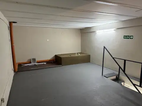 Local 75m², sin expensas