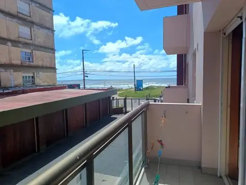 AV COSTANERA 100, Piso 1