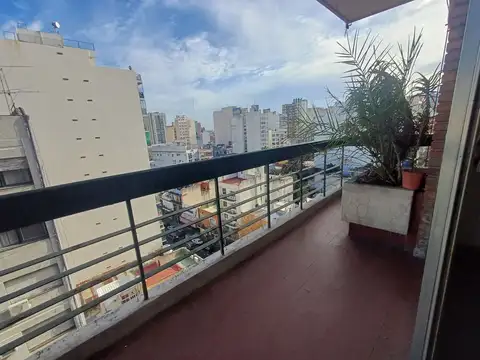 DEPARTAMENTO 3 AMBIENTES BALCON AL FRENTE