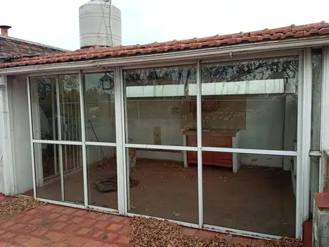 Departamento 5 ambientes con 2 baños